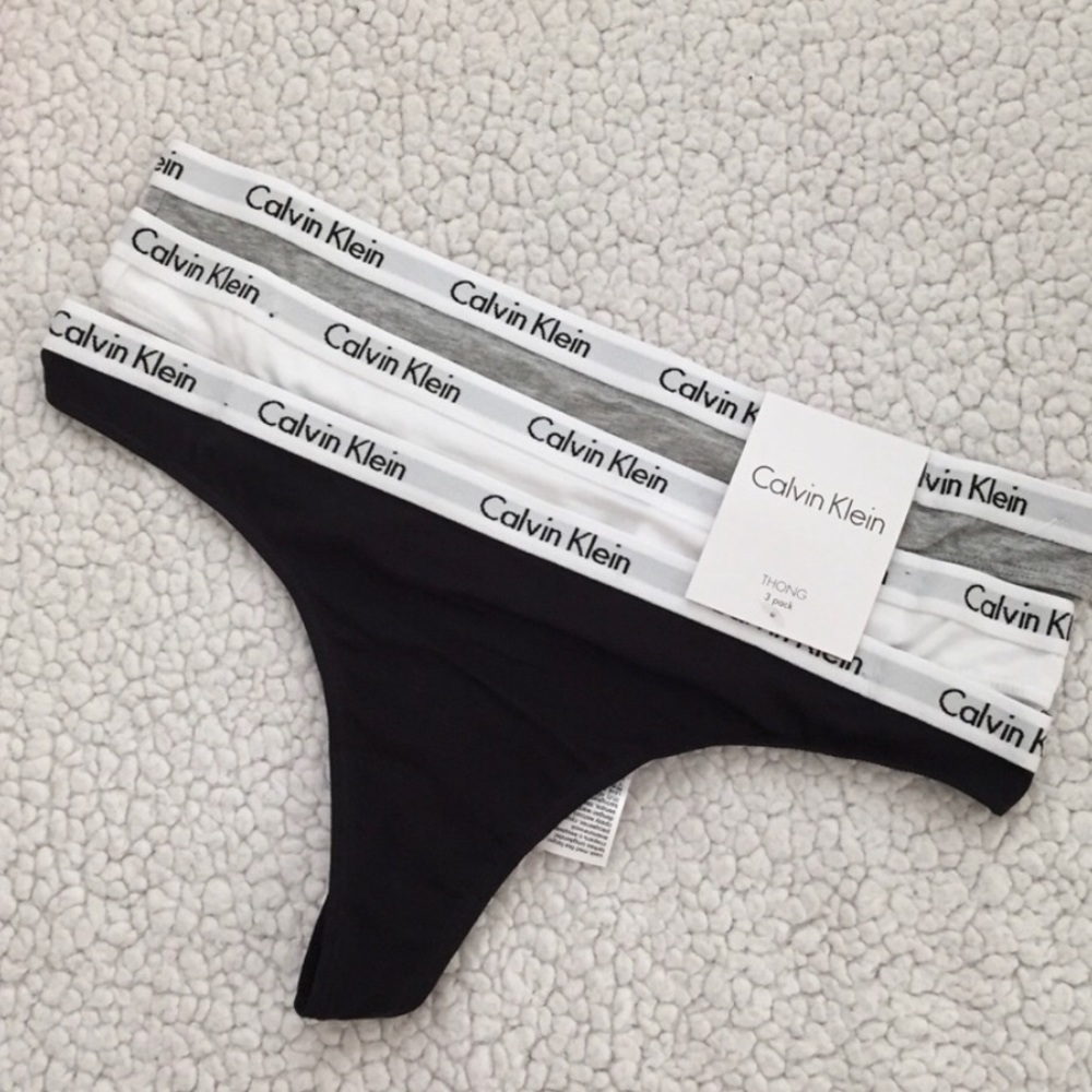 Calvin Klein Thong Set